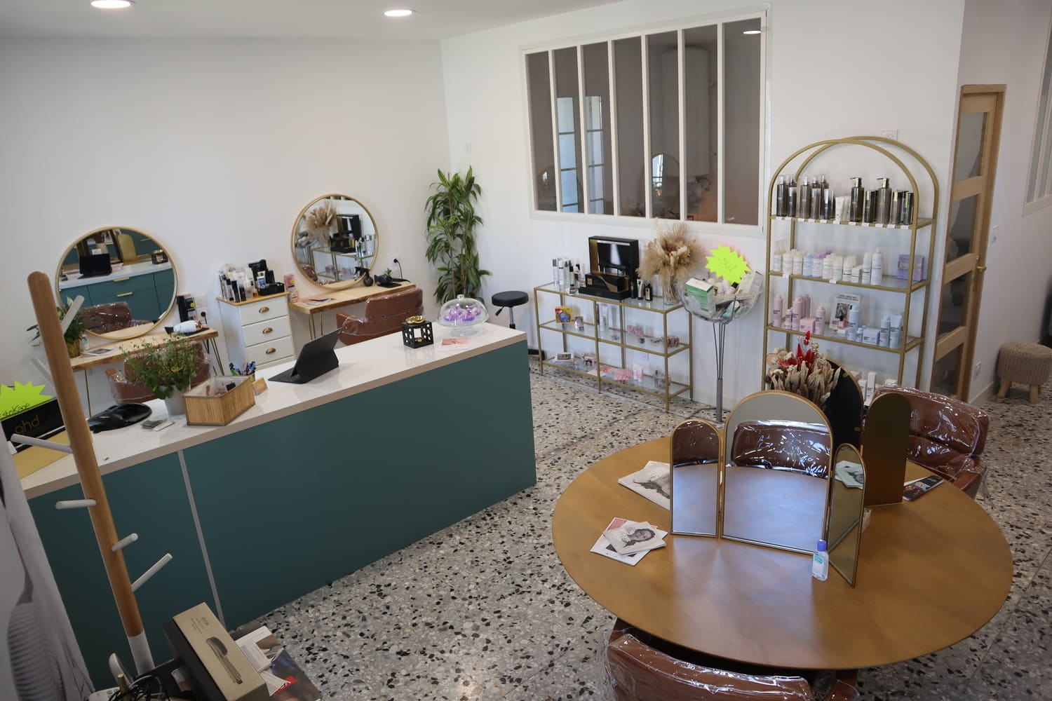 Maison Beauté Agathoise - salon de coiffure agde Maison Beauté Agathoise - salon de coiffure agde